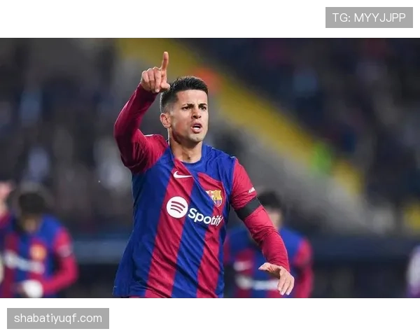 若昂·坎塞洛：英超冠军主力边后卫