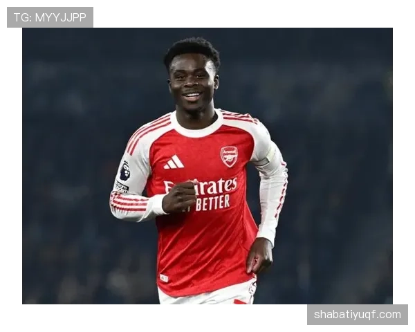 萨卡能花这么大手笔？这简直不是普通足球小伙的生活啊！