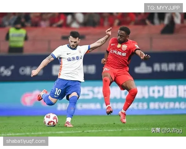 山东泰山进攻围绕克雷桑展开，体系受限表现逐步反映，关键战能力面临检验